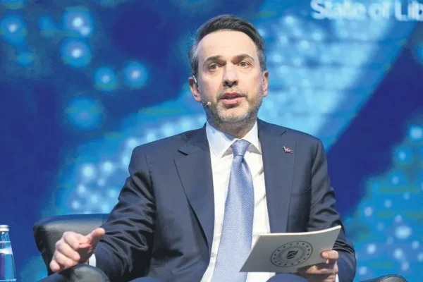 Bakan Bayraktar: “Yeni Gabarlar ve Keşifler Peşindeyiz”